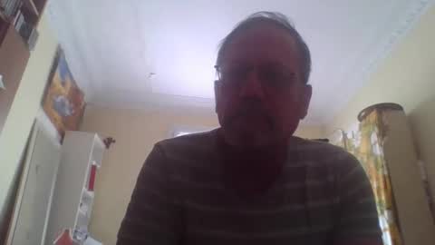 Snapshot of wanky357 chatting on 13, 9, 2025 Tibo Love online show from 13, 9, 2025