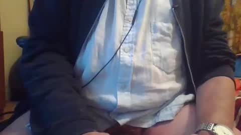 Snapshot of wanky357 chatting on 12, 10, 2025 Tibo Love online show from 12, 10, 2025