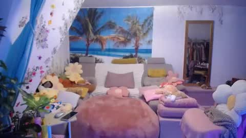 Snapshot of wannafeelitall chatting on 16, 10, 2025 Emilia inst online show from 16, 10, 2025