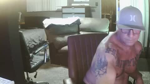 Snapshot of wantitbutyoucanthaveit chatting on 9, 11, 2025 inittogetitin online show from 9, 11, 2025