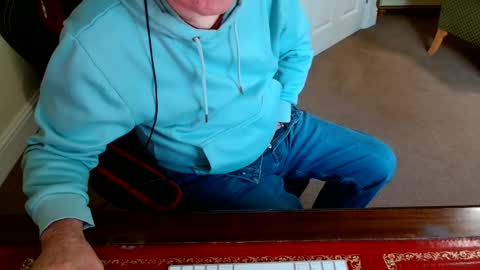 Snapshot of wanttobefree22 chatting on 23, 10, 2025 wanttobefree22 online show from 23, 10, 2025