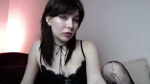 June online show from 17, 1, 2025