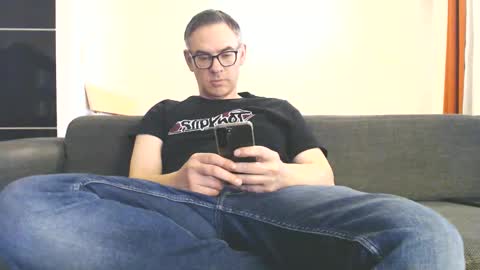 watchmecum78 online show from 6, 3, 2026