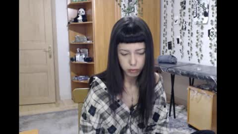 Mina online show from 2, 2, 2026