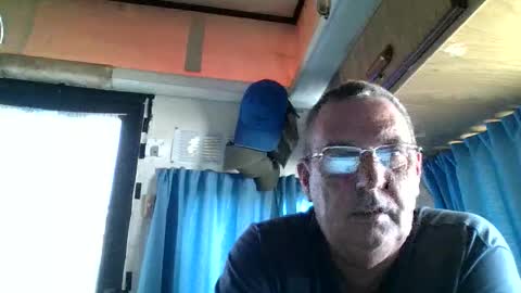 Snapshot of wazahardon2 chatting on 27, 10, 2025 wazahardon2 online show from 27, 10, 2025