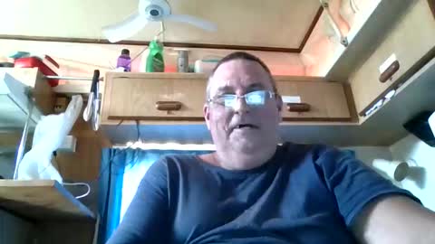 Snapshot of wazahardon2 chatting on 28, 10, 2025 wazahardon2 online show from 28, 10, 2025