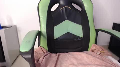 Trixie 3 online show from 2, 2, 2026