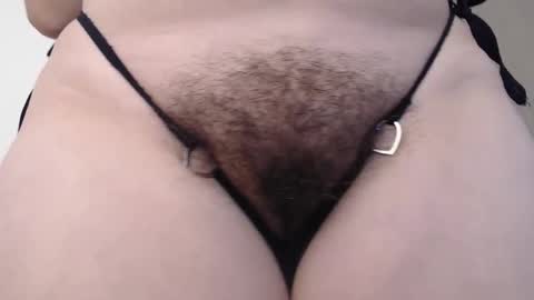 Trixie 3 online show from 11, 2, 2026