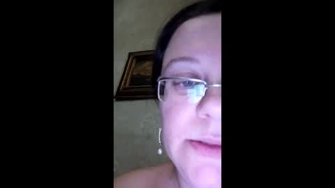 Snapshot of webgirl2 chatting on 2, 1, 2025 Marina online show from 2, 1, 2025