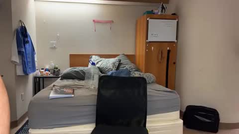 Snapshot of webslingxxxx chatting on 1, 12, 2024 webslingxxxx online show from 1, 12, 2024