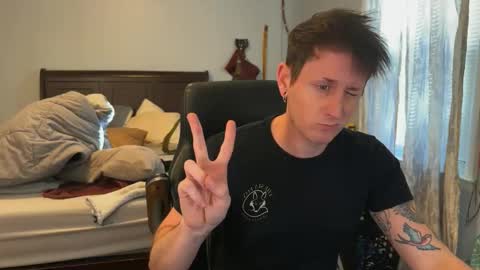 Snapshot of webslingxxxx chatting on 22, 10, 2025 webslingxxxx online show from 22, 10, 2025