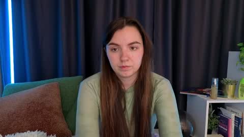 Snapshot of weird_bird chatting on 5, 5, 2026 Weird Bird online show from 5, 5, 2026