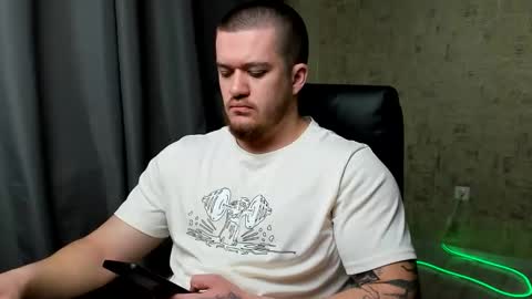 Snapshot of well_boy_ chatting on 14, 2, 2026 well_boy_ online show from 14, 2, 2026