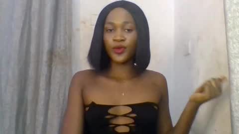 Snapshot of wet_ebonygirl9 chatting on 16, 10, 2025 Wet ebonygirl9 online show from 16, 10, 2025
