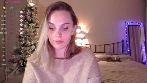 Snapshot of wet_lana chatting on 13, 12, 2024 Lana online show from 13, 12, 2024
