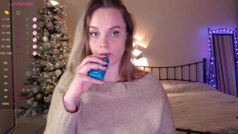 Snapshot of wet_lana chatting on 16, 12, 2024 Lana online show from 16, 12, 2024