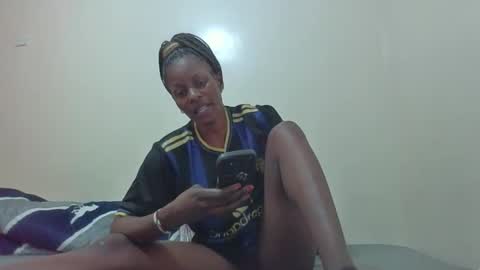 Snapshot of wetberry20 chatting on 28, 10, 2025 wetberry20 online show from 28, 10, 2025