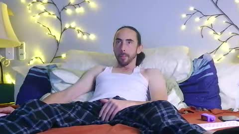 Snapshot of whaler84 chatting on 7, 1, 2026 Whaler84 online show from 7, 1, 2026