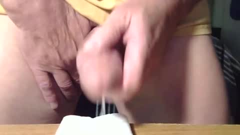 Snapshot of what893 chatting on 6, 1, 2025 what893 online show from 6, 1, 2025