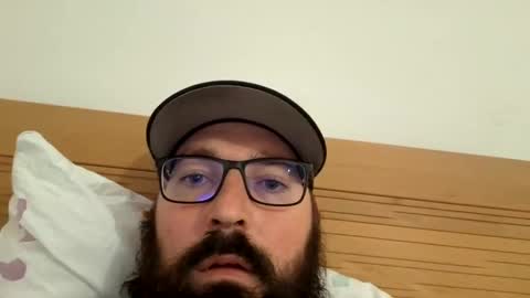 Snapshot of wheely19871606 chatting on 13, 2, 2025 wheely19871606 online show from 13, 2, 2025