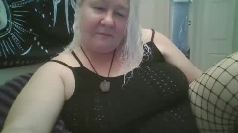 whipsnap19 online show from 7, 11, 2025