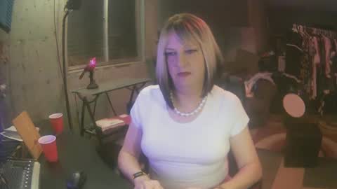 Whisper online show from 14, 12, 2024