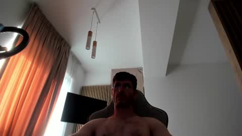 Michael online show from 27, 7, 2026