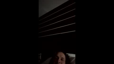 white_chocolatelover online show from 1, 2, 2025