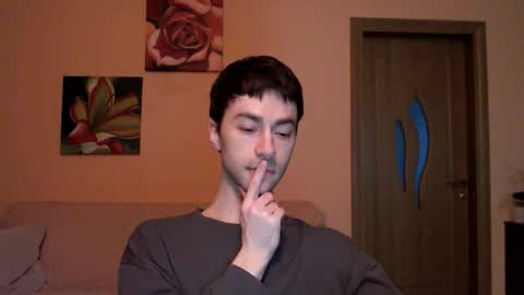 Tom online show from 11, 11, 2025