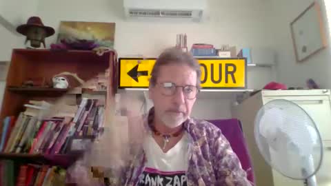 Snapshot of whiteboomer chatting on 26, 4, 2026 whiteboomer online show from 26, 4, 2026