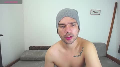 Dylan white online show from 4, 1, 2025