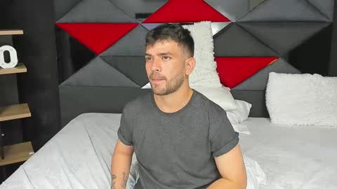 Dylan white online show from 4, 3, 2025