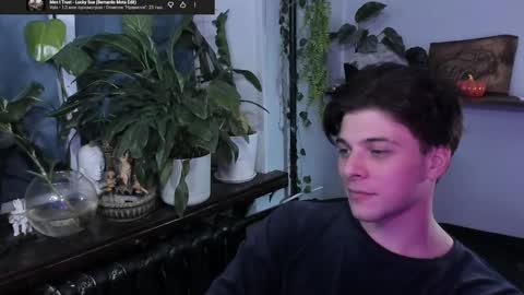 Gus online show from 10, 11, 2025