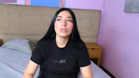 whitehott_ online show from 16, 4, 2026