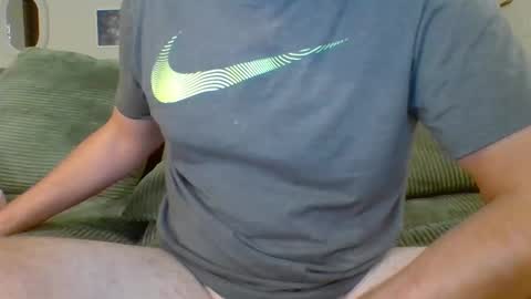 Snapshot of whiteknight169 chatting on 12, 9, 2025 whiteknight169 online show from 12, 9, 2025