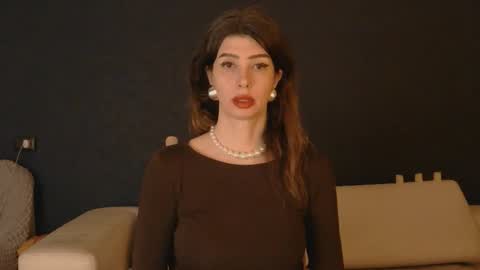 White Queen online show from 13, 3, 2026