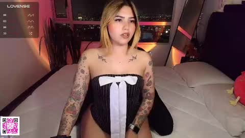 Snapshot of whites_emma chatting on 18, 2, 2025 EMMA online show from 18, 2, 2025