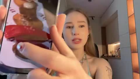 Alisa online show from 28, 2, 2025