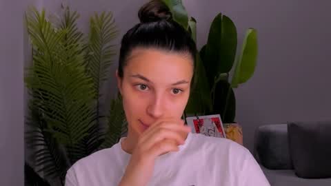 whoislulu online show from 28, 1, 2025