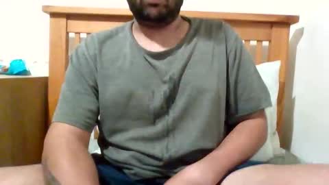 Snapshot of whoreboy09 chatting on 19, 4, 2026 whoreboy09 online show from 19, 4, 2026