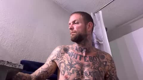 Snapshot of whyteboi8989 chatting on 11, 9, 2025 whyteboi8989 online show from 11, 9, 2025