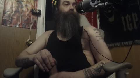 Snapshot of wickedwax chatting on 3, 5, 2026 wickedwax online show from 3, 5, 2026