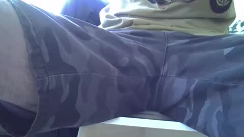 Snapshot of wifewatcher123 chatting on 25, 9, 2025 wifewatcher123 online show from 25, 9, 2025