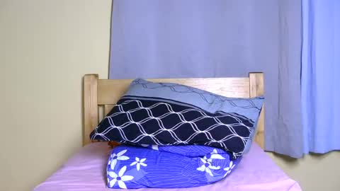 cutie online show from 9, 7, 2026