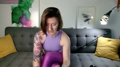 Snapshot of wild_peony chatting on 28, 7, 2026 wild_peony online show from 28, 7, 2026