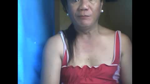 wild_sunflower11 online show from 9, 10, 2025