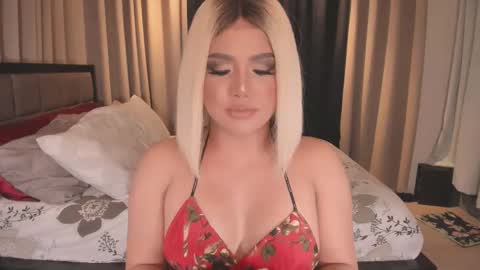 Snapshot of wildbelladonnats chatting on 7, 3, 2025 BELLA online show from 7, 3, 2025