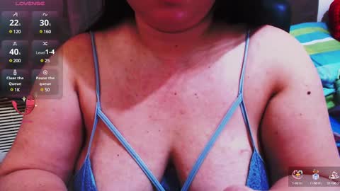 Snapshot of wildhotasianx chatting on 27, 12, 2024 wildhotasianx online show from 27, 12, 2024