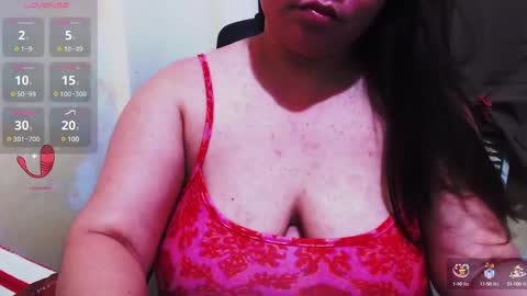 Snapshot of wildhotasianx chatting on 29, 12, 2024 wildhotasianx online show from 29, 12, 2024