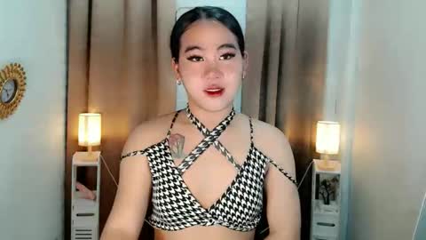 Lianelaiza online show from 9, 4, 2026